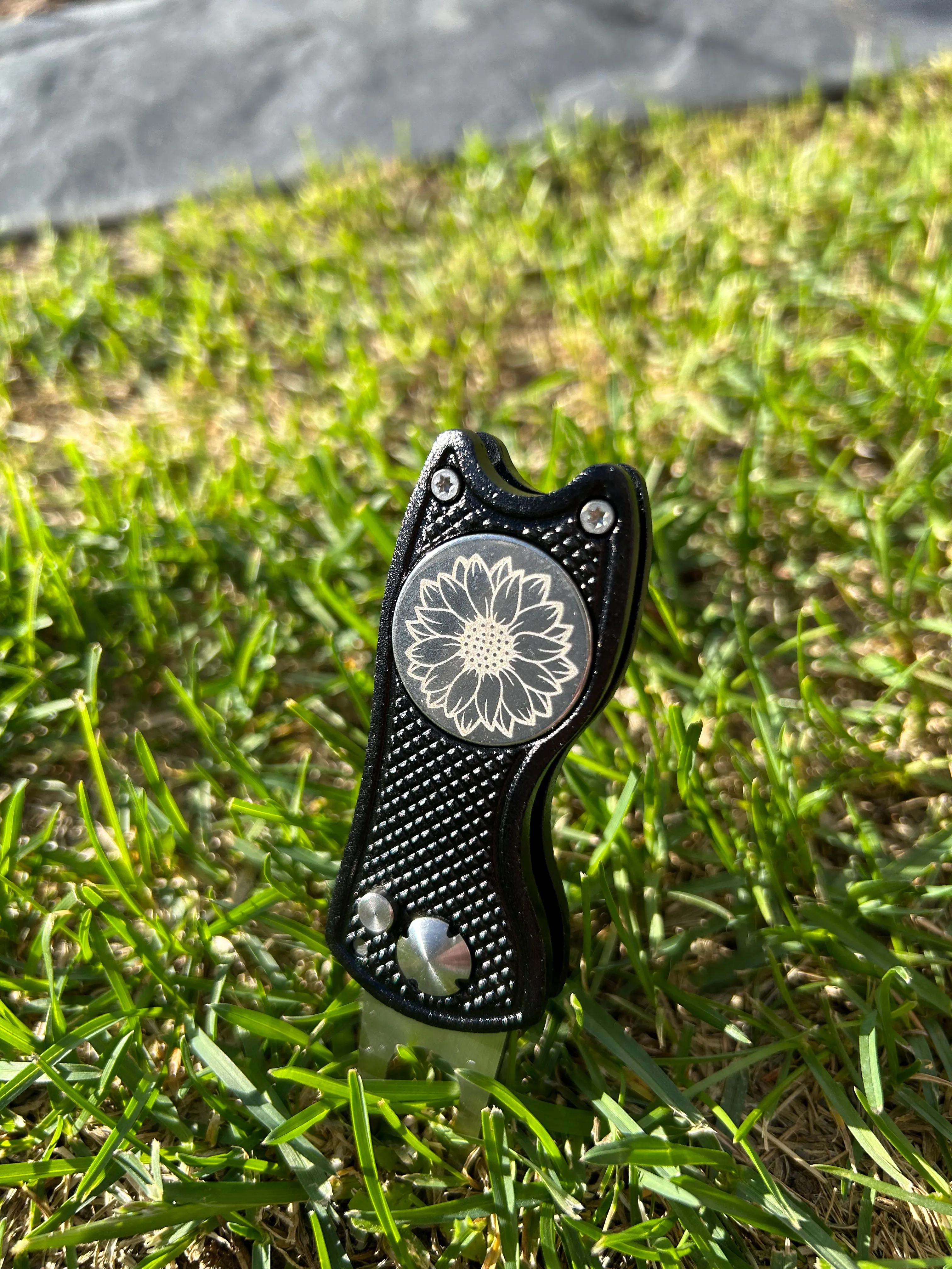 Golf Divot Tool