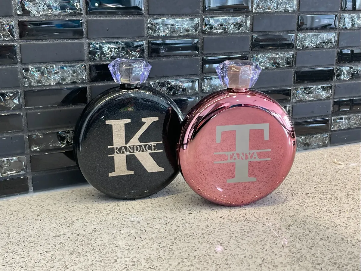 5oz Jewel Flask view 7