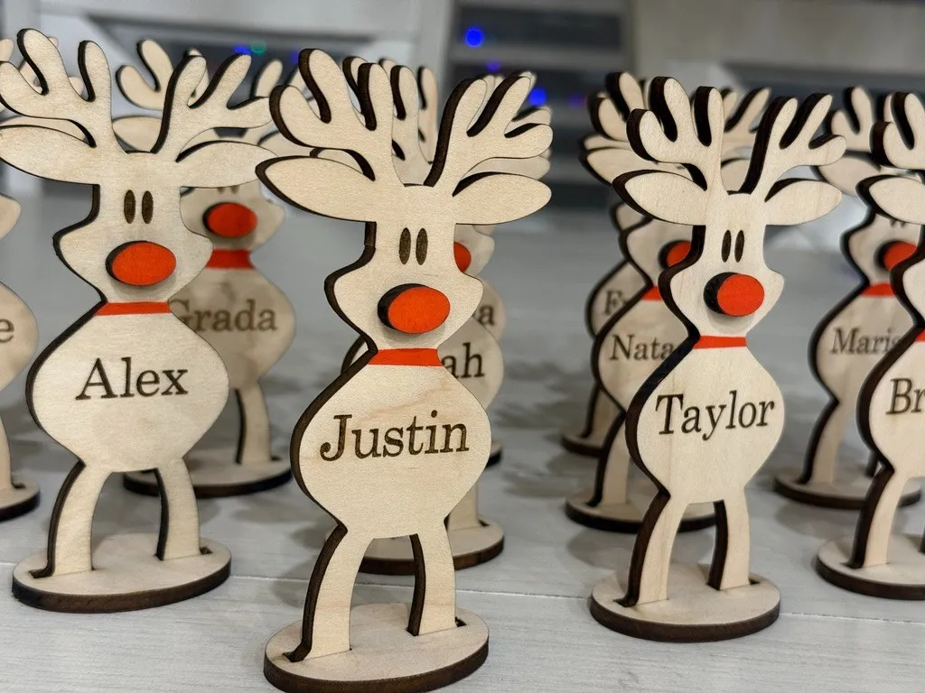Reindeer Place Settings view 5
