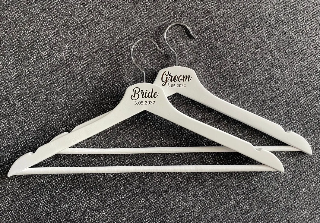 Hangers view 5