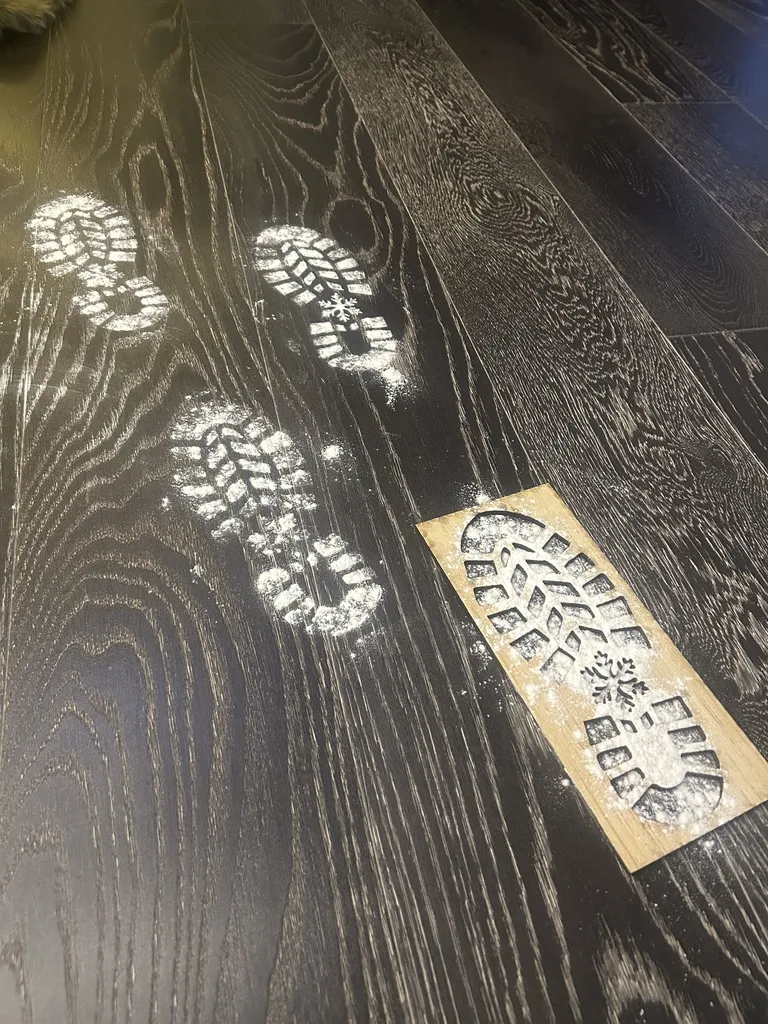 Footprints stencil