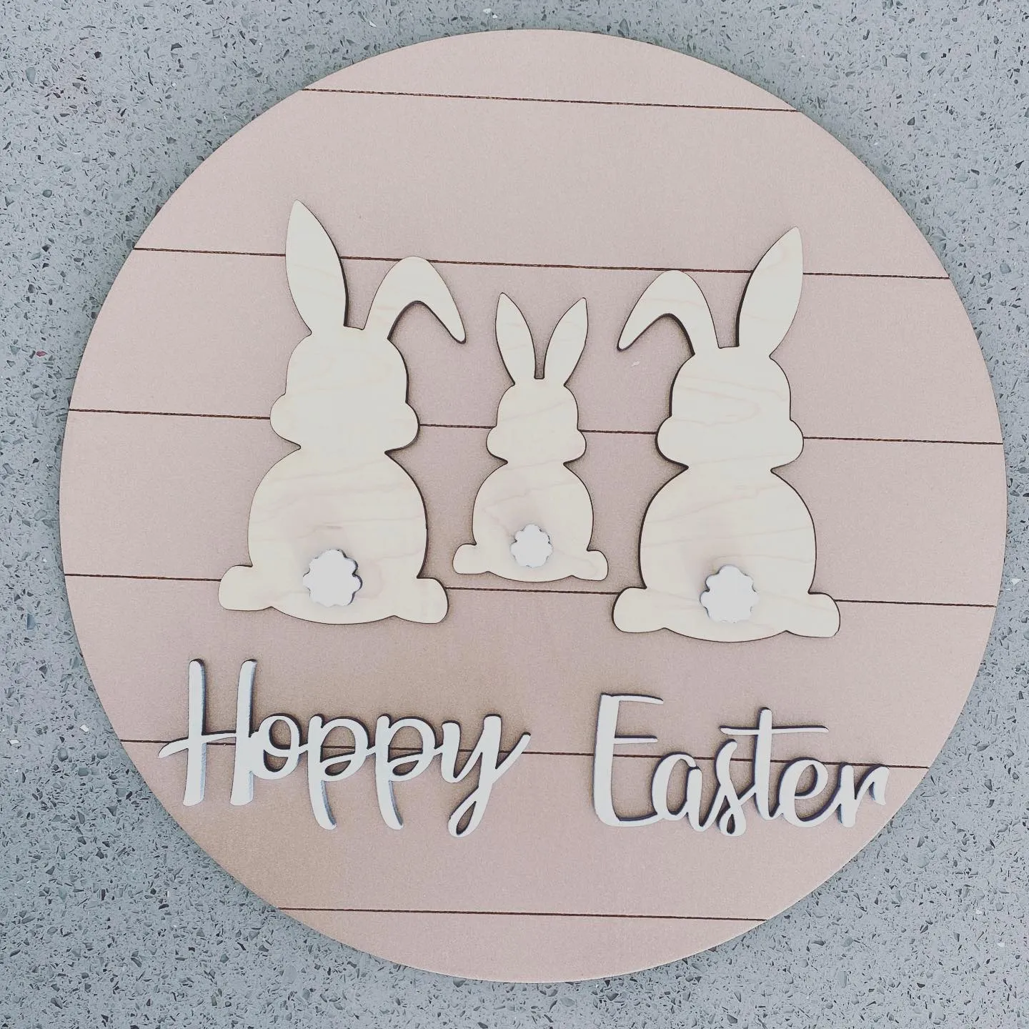 Round Shiplap 12" - 3 Bunnies