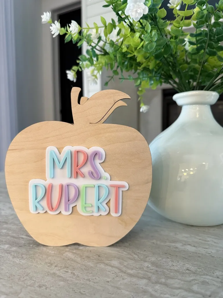 Apple Pencil Holder view 2