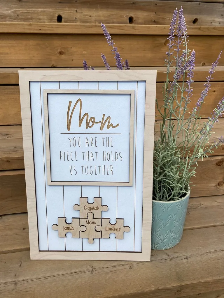 MOM Puzzle Sign view 2